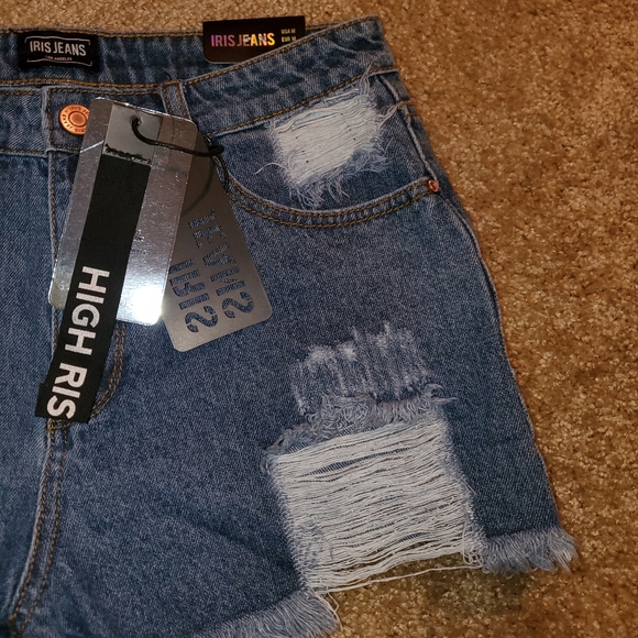 Jeans Shorts Vintage High Waisted Denim Shorts - Picture 5 of 8